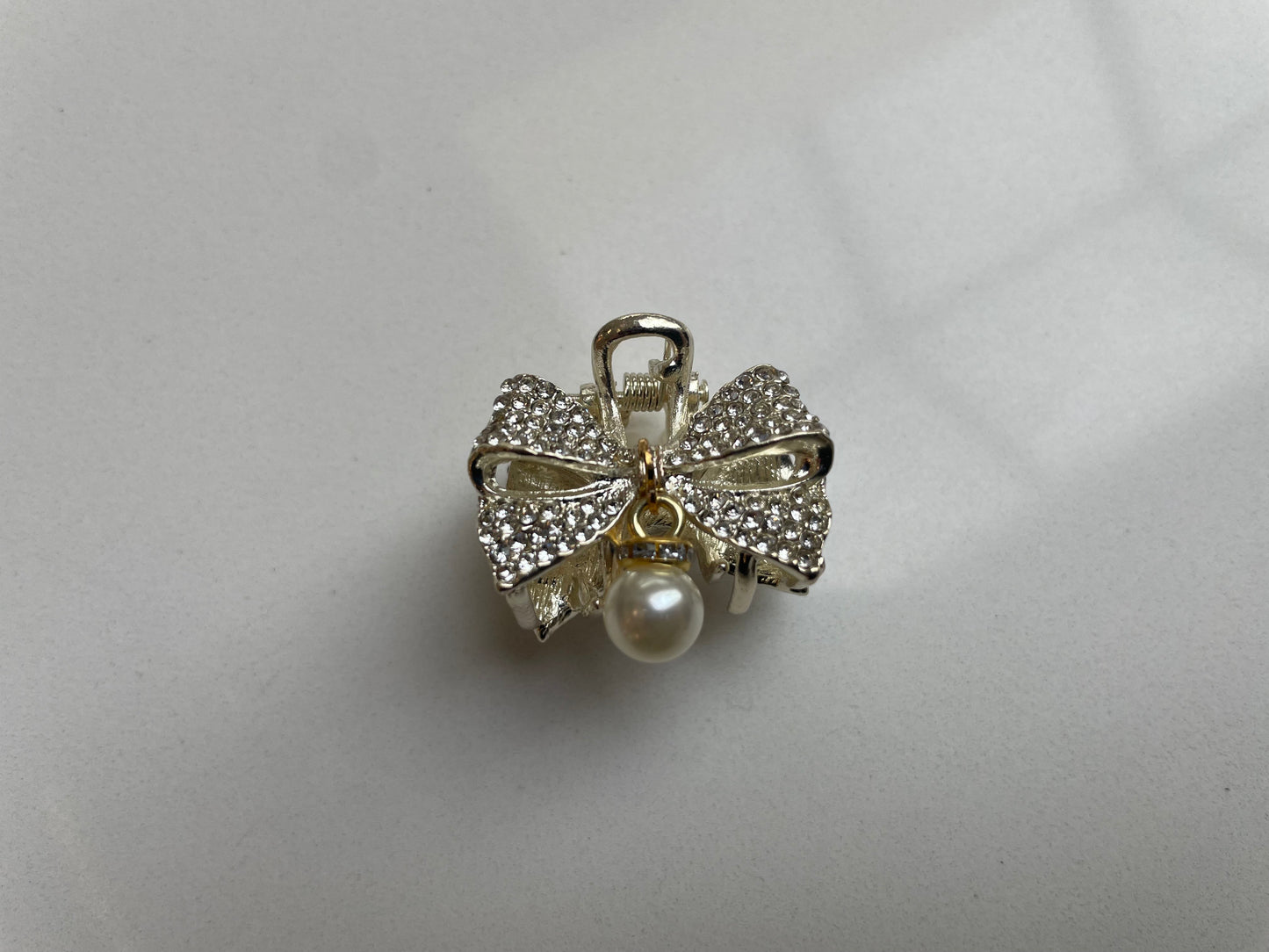 3cm - Luxury Rhinestone Bow HairClaw Elegant Pearl & Floral Design,Weddings,Parties,Everyday Glam,Gift for Her, Hair Accessory, Hairpin, Hair Clip