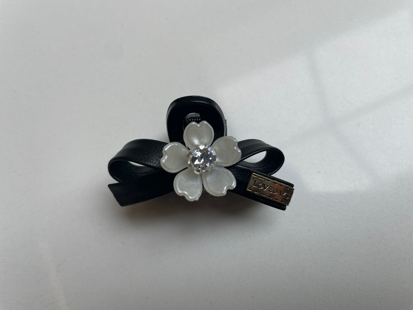 5cm - Handmade Black Bow Hair Clip with White Flower Accent,&nbsp;Elegant Hair Accessory with Crystal Rhinestones,&nbsp;Luxury Hair Claw Clip for Everyday and Special Occasions