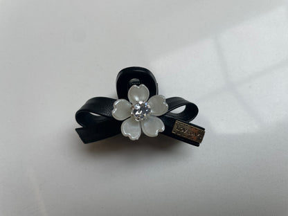 5cm - Handmade Black Bow Hair Clip with White Flower Accent,&nbsp;Elegant Hair Accessory with Crystal Rhinestones,&nbsp;Luxury Hair Claw Clip for Everyday and Special Occasions