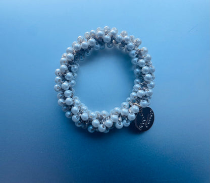 6cm - Crystal Beaded Elastic Bracelet with Charm, Ponytail Hair tie, Handmade Jewelry, Elegant Women’s Accessory, Gold Accented, Perfect for Gifts and Everyday Wear