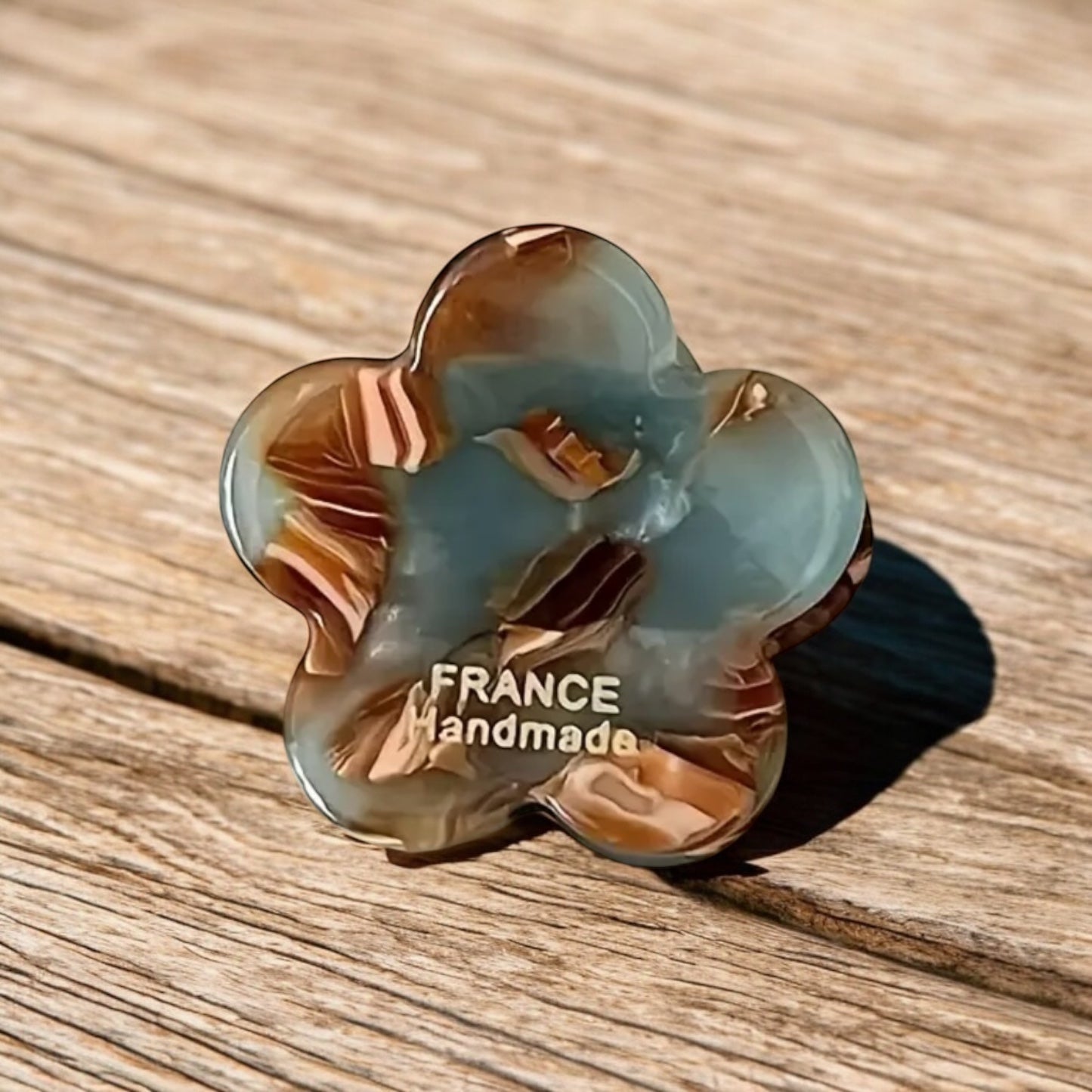 2.5cm/0.984in - French-Inspired Mini Flower Hair Claw