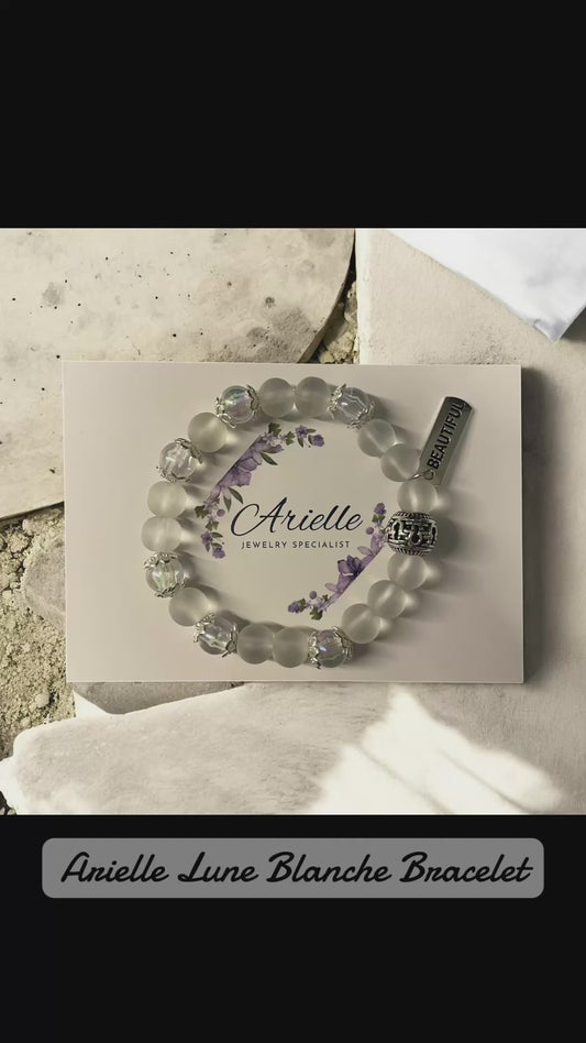 “Aurora Frost Crystal Bracelet — Moonlit Glow Glass Beads | Handmade Jewelry Gift | ‘Beautiful’ Charm Bracelet | Arielle Jewelry Specialist” / “오로라 프로스트 크리스탈 팔찌 | BEAUTFUL 참 핸드메이드 팔찌 | 감성 선물용 수제 비즈 팔찌 | Arielle Jewelry Specialist”